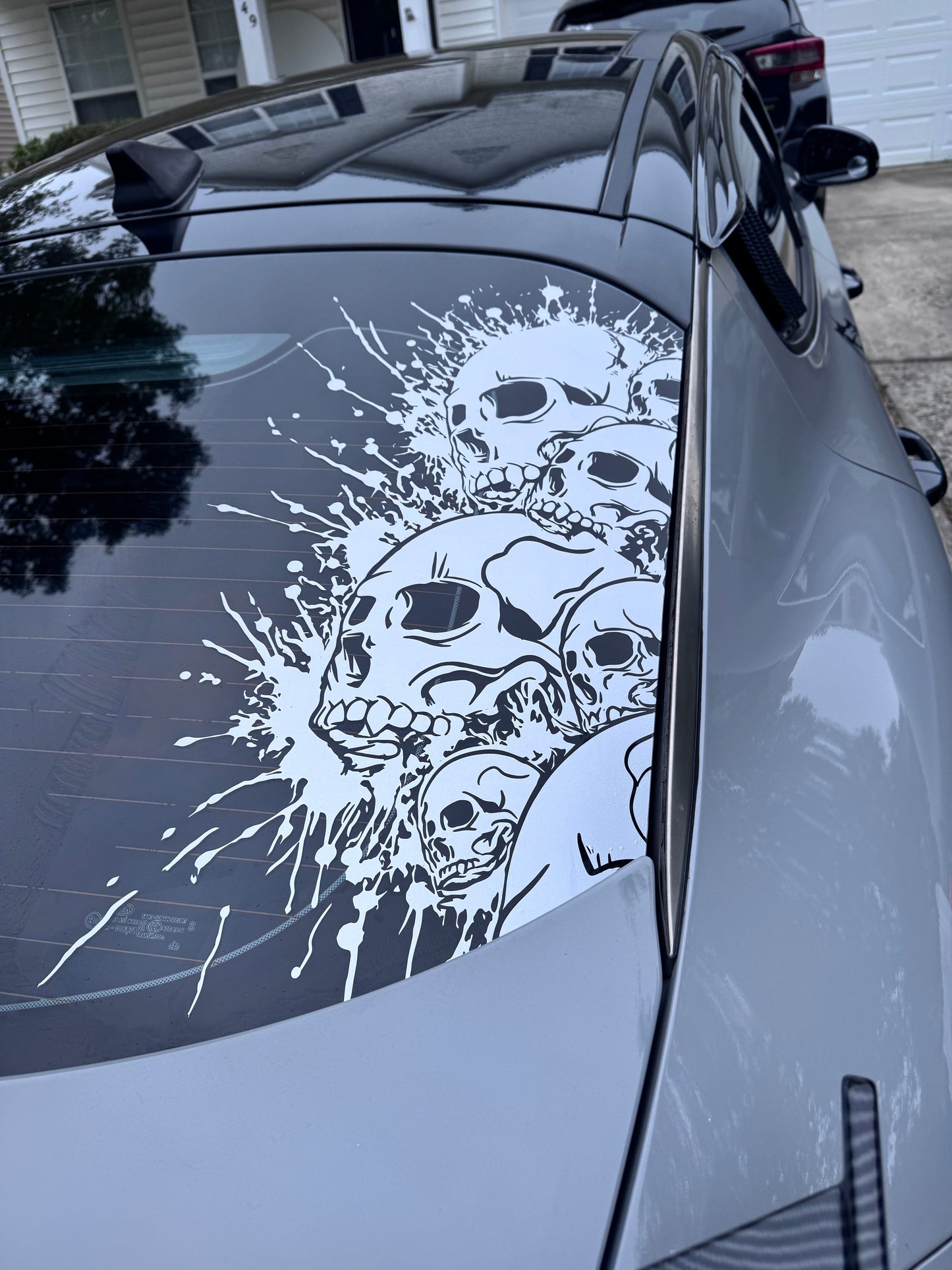 Skulls Splatter Decal